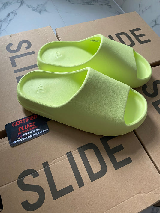 Yeezy Slide 'Glow Green'