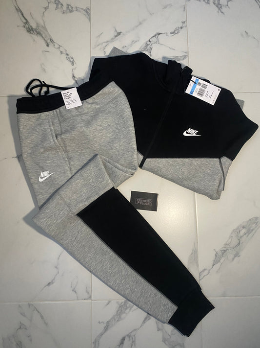 Nike Sportswear Techfleece 'Two Tone' (OS)